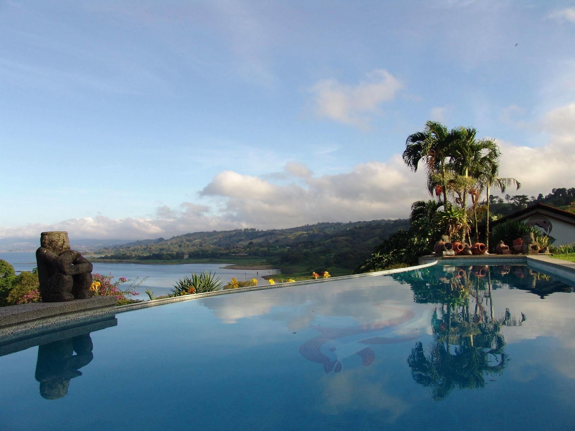 Hotel La Mansion Inn Arenal Nuevo Arenal Exterior photo